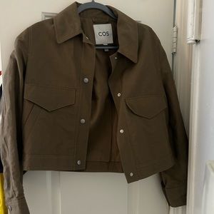 Cos Dark beige / khaki cropped cotton jacket: “Boxy fit cropped jacket”